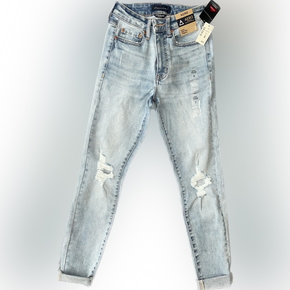2 pairs NWT Aero Jeans 0&2. Comment to purchase separate. - Picture 3 of 5
